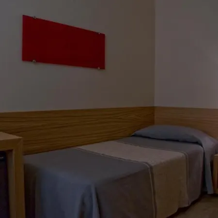 Italia Hotel 3*