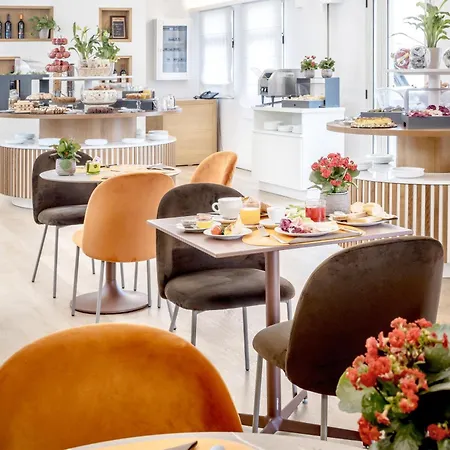 Italia Hotel 3*
